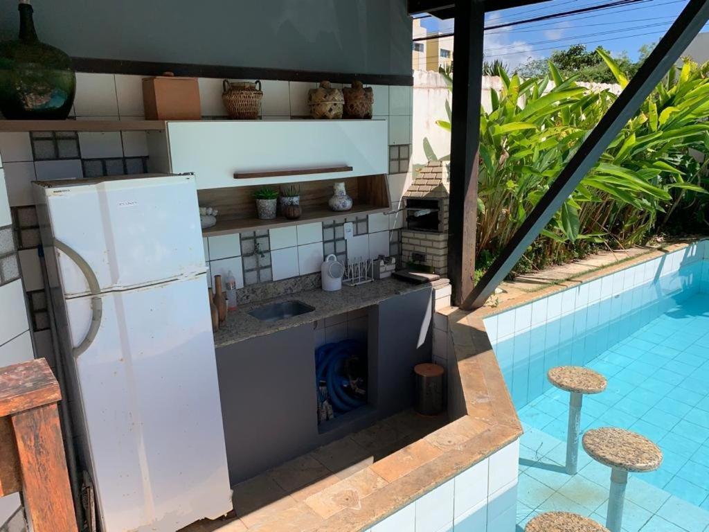 Casa De Temporada 4 Quartos Sendo 2 Suites Em Vilas Do Atlantico - 200 M Da Praia E 6 Km Da Capital Lauro de Freitas Luaran gambar